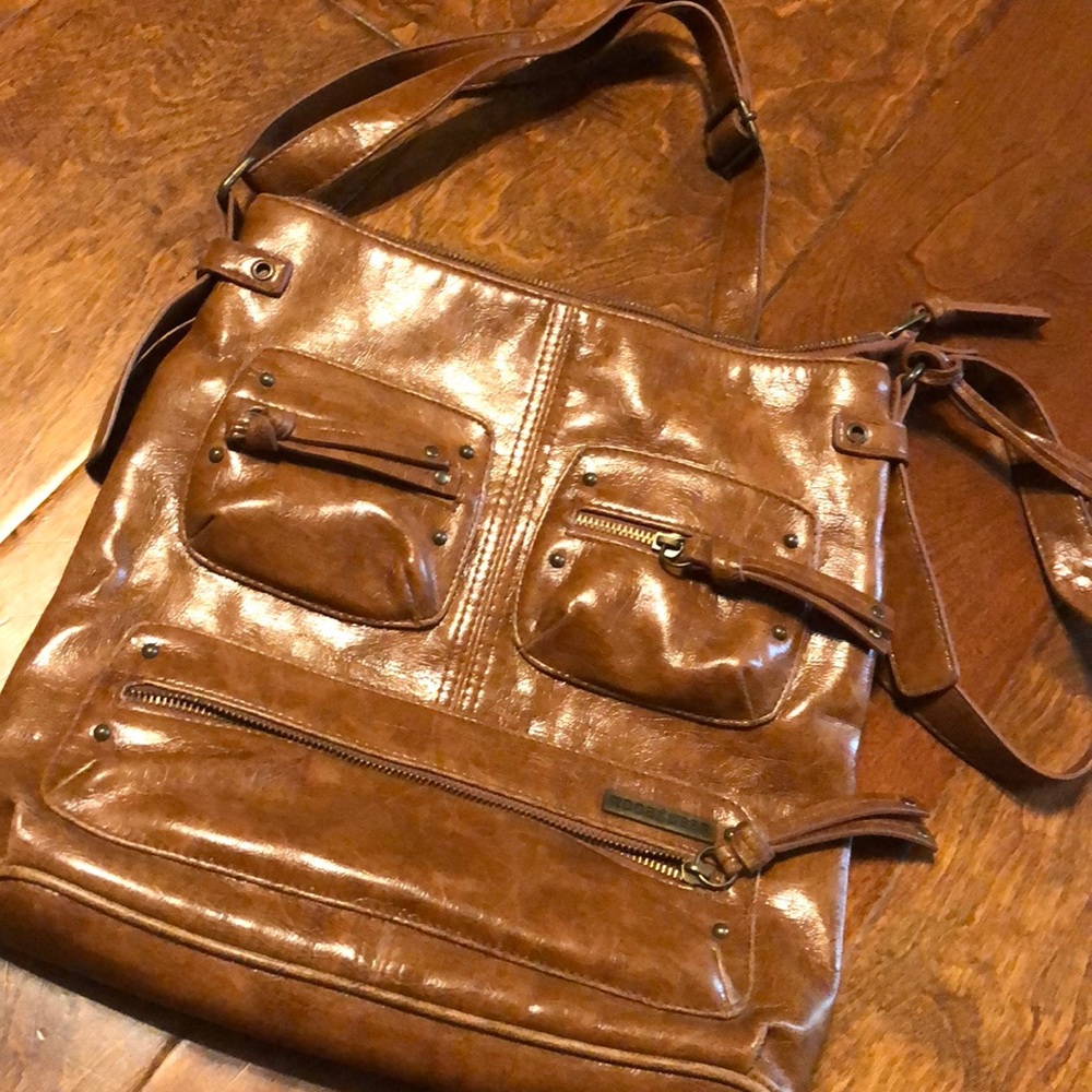 Brown cross body bag perfect for work !